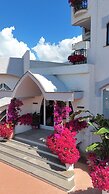Bajamar Beach Hotel