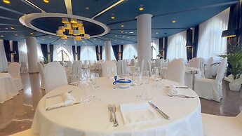 Bajamar Beach Hotel