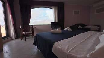 Bajamar Beach Hotel