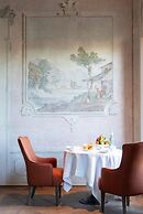 Collegio alla Querce, Auberge Collection