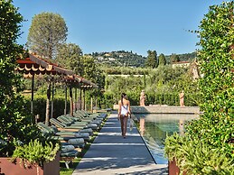 Collegio alla Querce, Auberge Collection