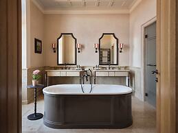Collegio alla Querce, Auberge Collection