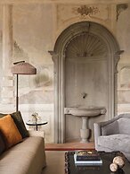 Collegio alla Querce, Auberge Collection