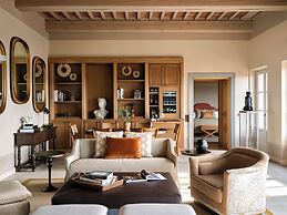 Collegio alla Querce, Auberge Collection