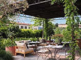 Collegio alla Querce, Auberge Collection