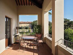 Collegio alla Querce, Auberge Collection