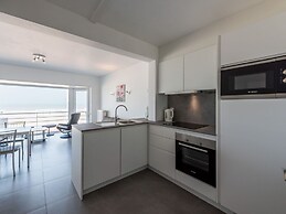 Apartment on Sea Wall With Stunning Views
