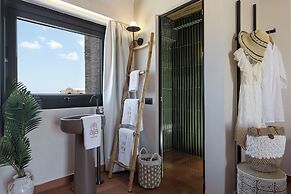 Aja Retreat Luxury Suites