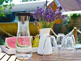 Holiday Home Bloom 2