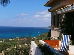 Donata Comfortable Holiday Residence