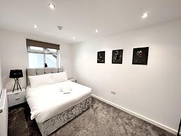 Captivating 2-bed Apartment in Liverpool