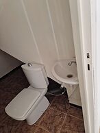 2 Bed Villa, Sleeps 4 - Garden, Wifi, Parking