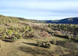 Studio in Greoux-les-bains Near Lakes