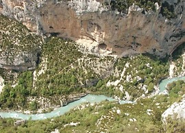 Studio in Greoux-les-bains Near Lakes