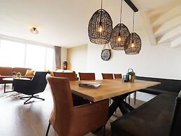 Lovely Villa on the Frisian Water