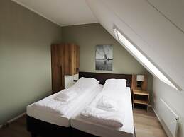 Lovely Villa on the Frisian Water