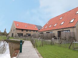 Lovely Villa on the Frisian Water