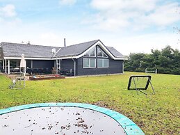 14 Person Holiday Home in Vaeggerlose