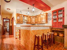 Charming Villa With Private Pool