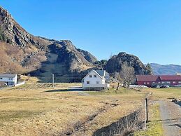 8 Person Holiday Home in Bremanger