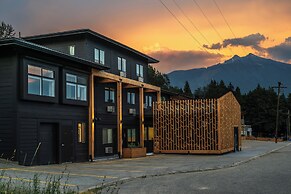 Gravity Haus Revelstoke
