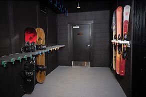 Gravity Haus Revelstoke