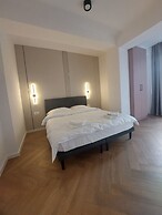 Executive Suites by Modern Living