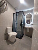 Executive Suites by Modern Living