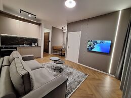 Executive Suites by Modern Living