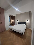Executive Suites by Modern Living