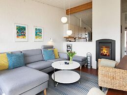 Seaside Bliss in Saeby-by Traum