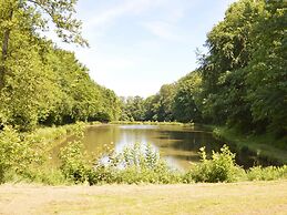 Nature Retreat by the Lakes