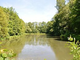 Nature Retreat by the Lakes