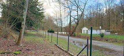 Nature Retreat by the Lakes