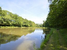 Nature Retreat by the Lakes