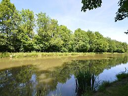 Nature Retreat by the Lakes