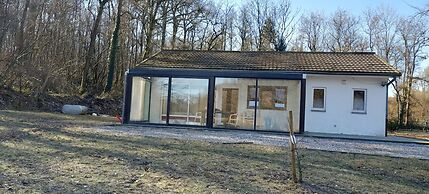 Nature Retreat by the Lakes