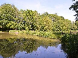 Nature Retreat by the Lakes
