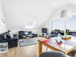 Panoramic View Comfortable Holiday Residence