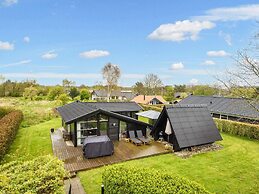 6 Person Holiday Home in Hemmet