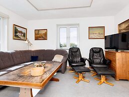 12 Person Holiday Home in Roslev