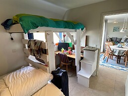 Charming Waterside Getaway