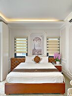 Blue Diamond Hotel