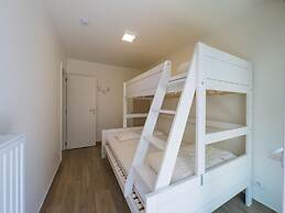 Chic Flat With Bunk Beds