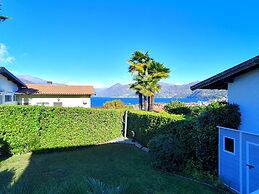 Holiday Home by Lake Maggiore With Balcony