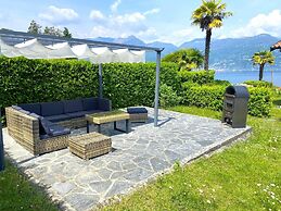 Holiday Home by Lake Maggiore With Balcony