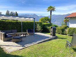 Holiday Home by Lake Maggiore With Balcony