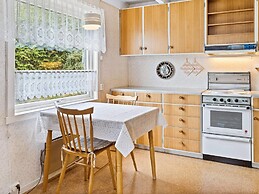 6 Person Holiday Home in Aram