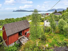 6 Person Holiday Home in Aram