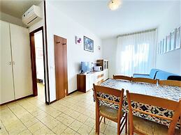 Apartment in Caorle 500 m From Beach